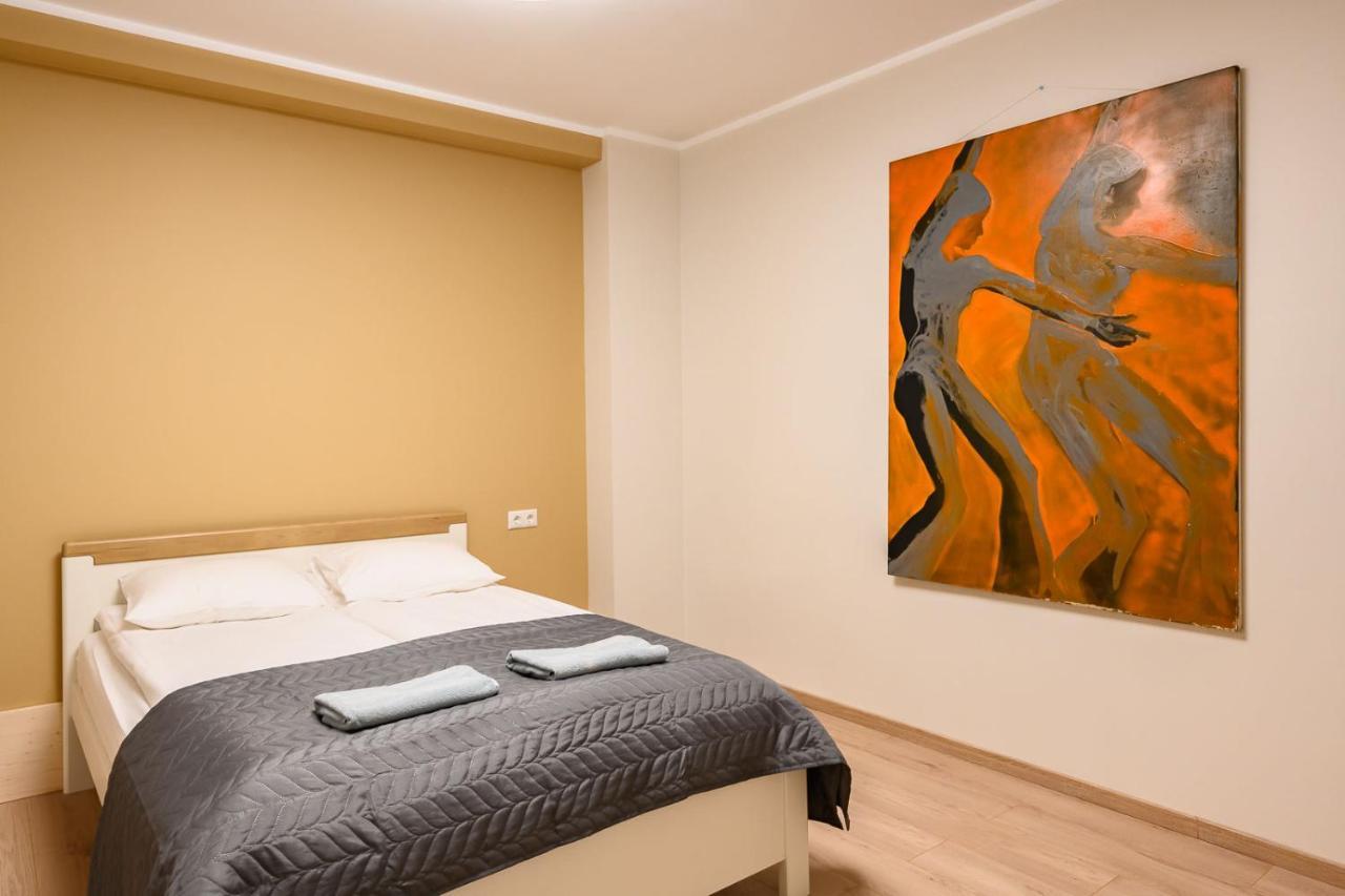 Kastanimaja Apartments Тарту Екстериор снимка