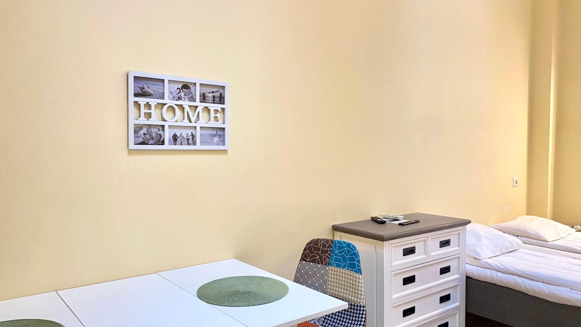 Kastanimaja Apartments Тарту Екстериор снимка