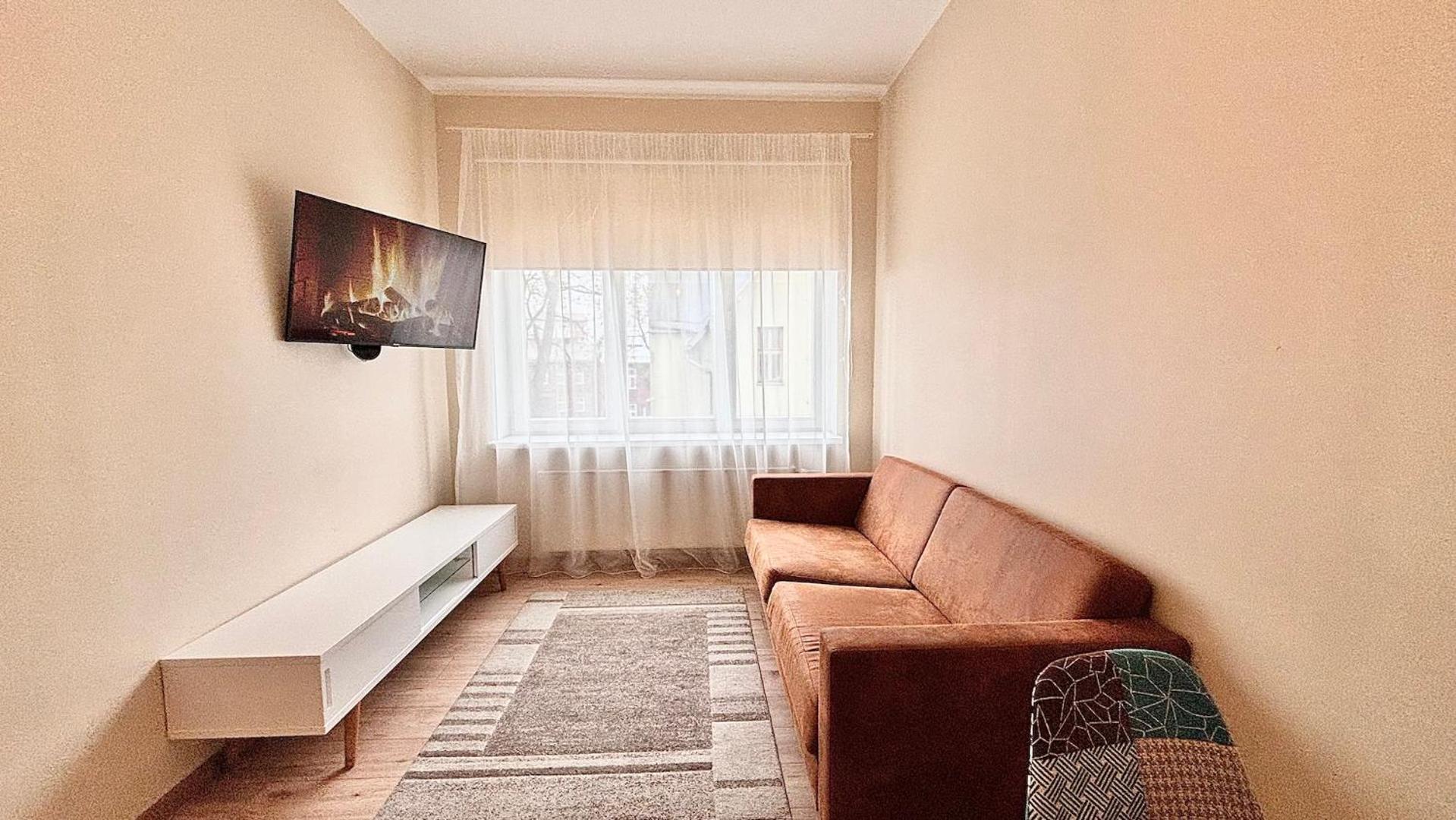 Kastanimaja Apartments Тарту Екстериор снимка